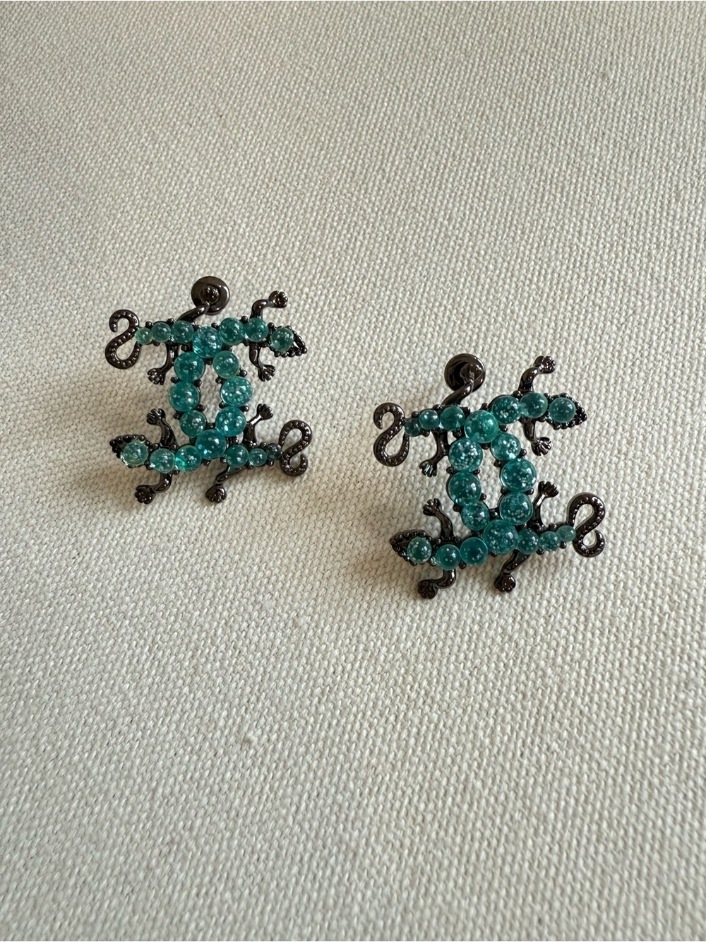 DHgate green lizard earrings
